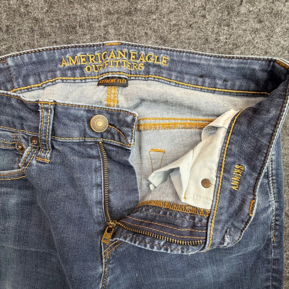 American Eagle Skinny Jeans Mens 31x30 Blue Extreme Flex Medium Wash Fits 30x28 - Picture 6 of 12